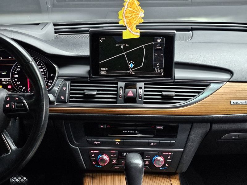 2016 Audi A6 40 TDI Quattro Premium C7 photo 15