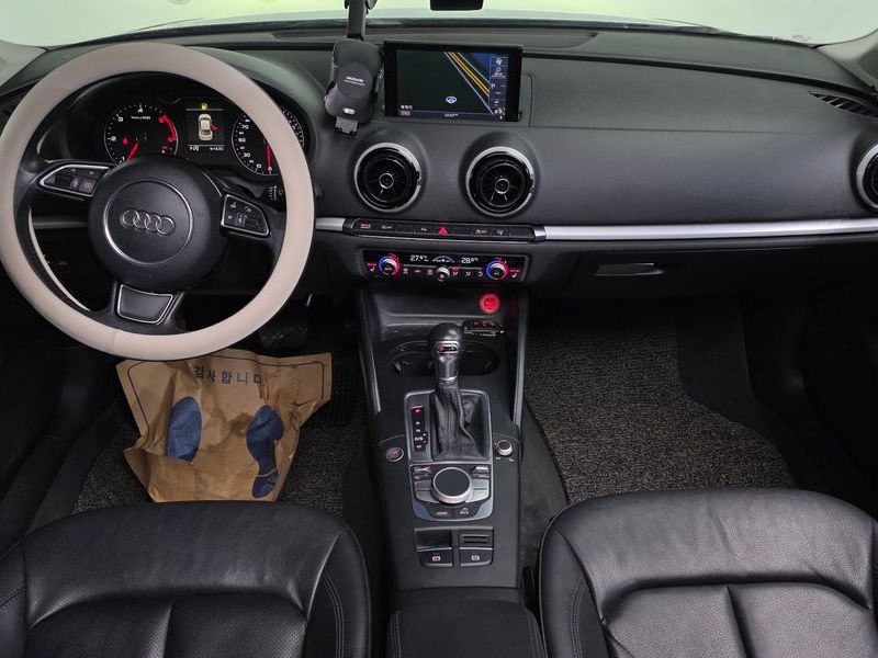 2015 Audi A3 35 TDI Dynamic 8V photo 7