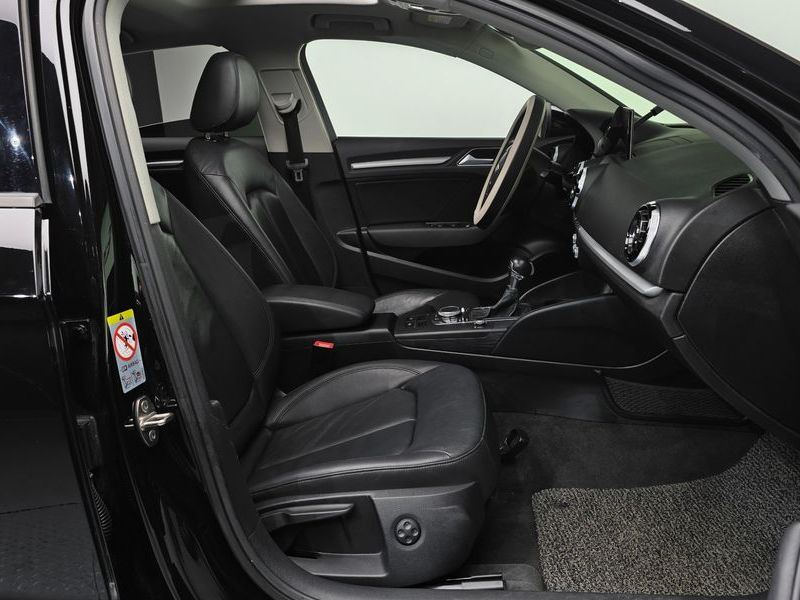 2015 Audi A3 35 TDI Dynamic 8V photo 11