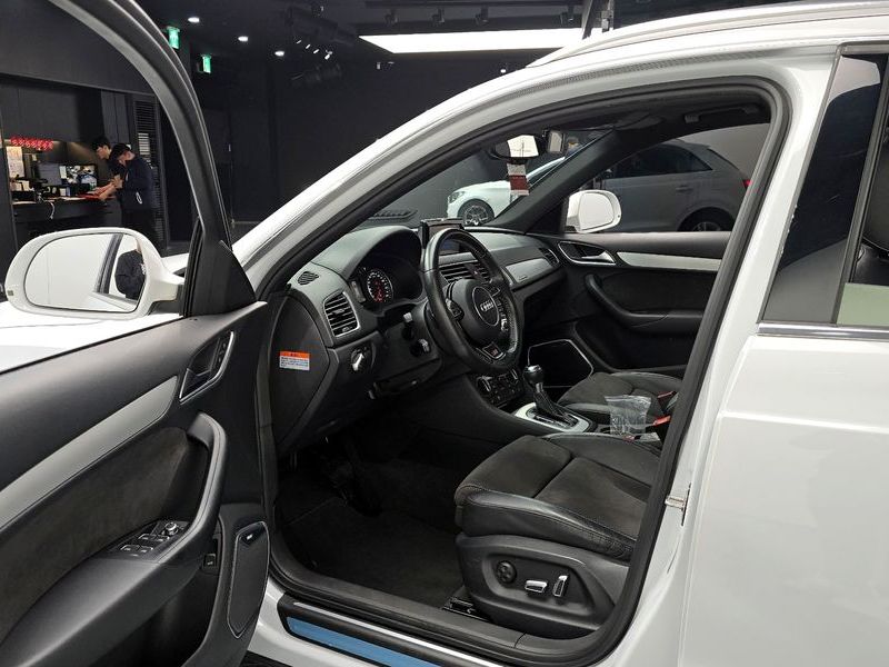 2015 Audi Q3 35 TDI Quattro Sport S Line Edition 8U photo 10