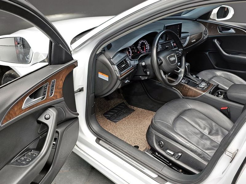 2016 Audi A6 35 TDI Quattro C7 photo 12
