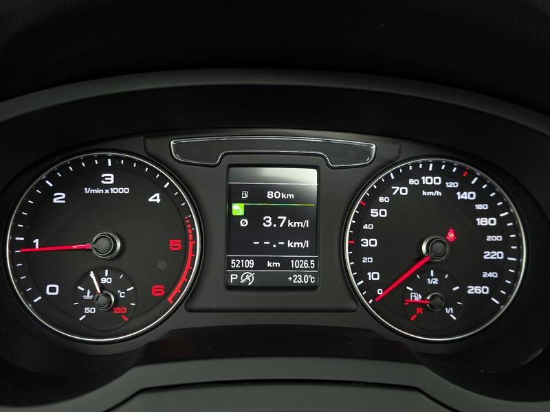 2015 Audi Q3 35 TDI Quattro Sport Line 8U photo 8