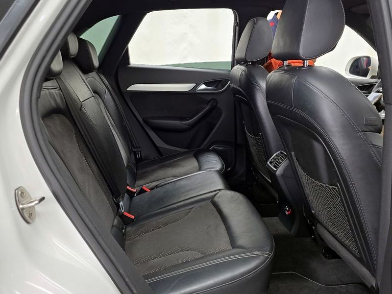 2015 Audi Q3 35 TDI Quattro Sport Line 8U photo 12