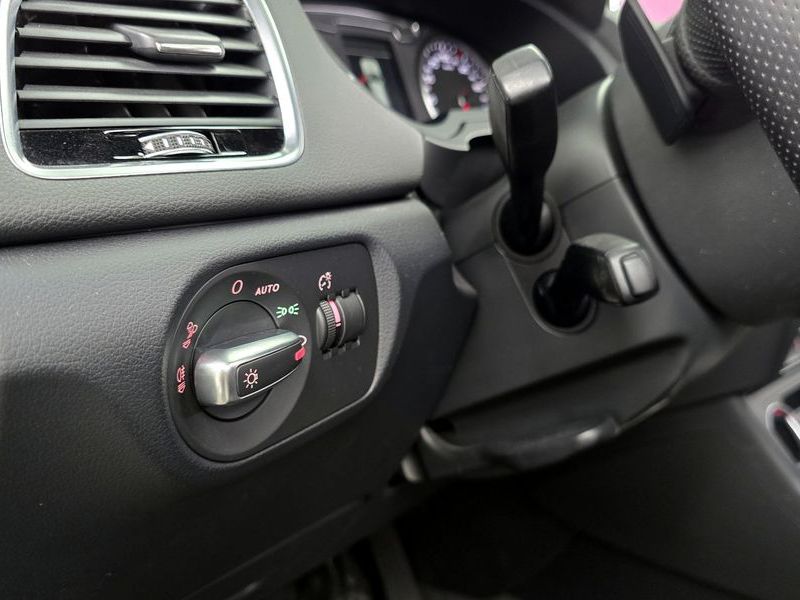 2015 Audi Q3 35 TDI Quattro Sport Line 8U photo 18