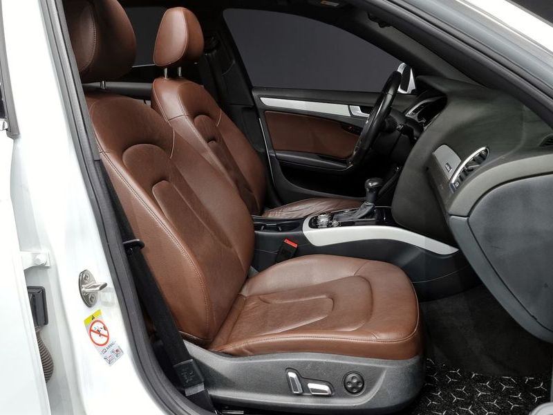 2015 Audi A4 35 TDI Quattro Dynamic B8 photo 11