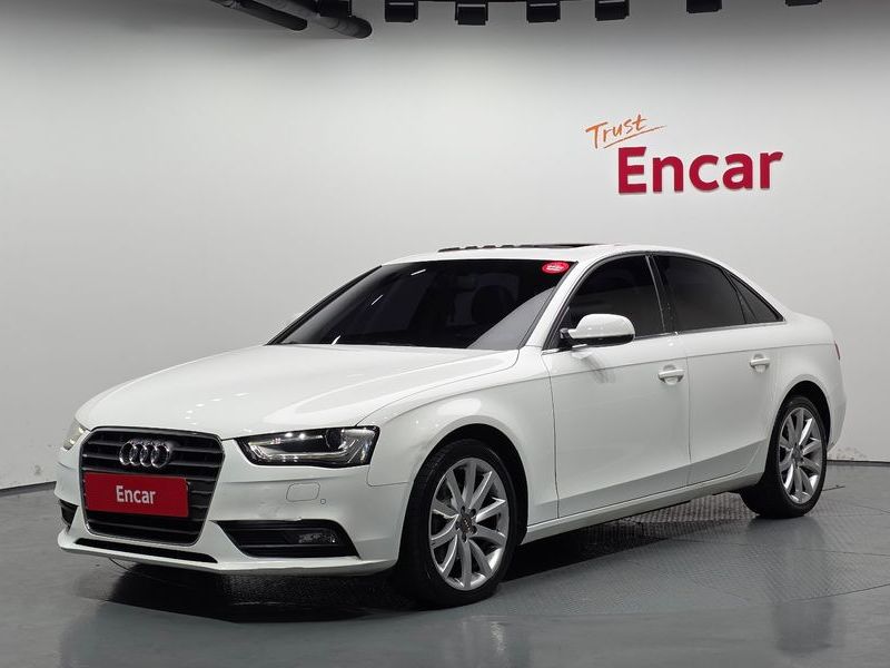 2015 Audi A4 30 TDI Dynamic B8 photo 1