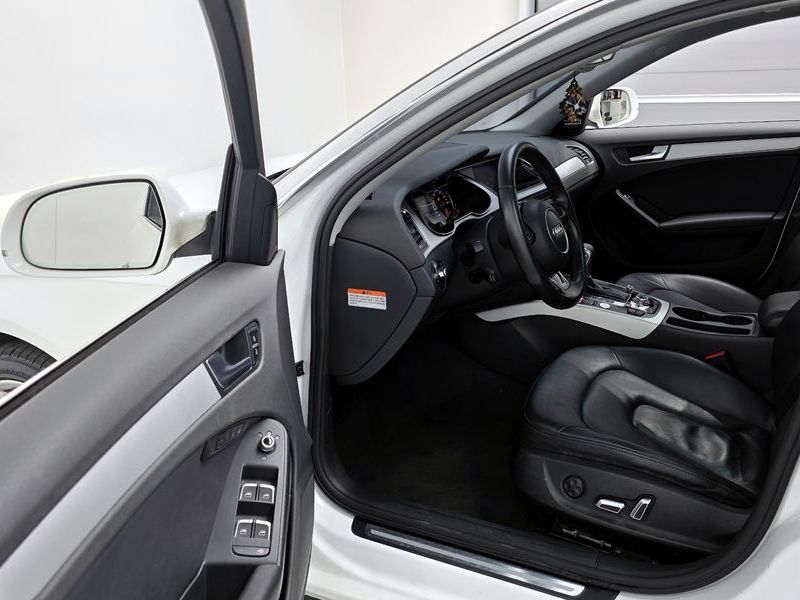 2015 Audi A4 30 TDI Dynamic B8 photo 11