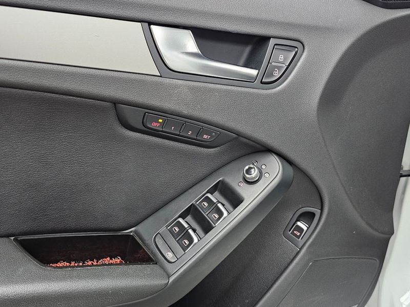 2015 Audi A4 35 TDI Quattro Dynamic B8 photo 14