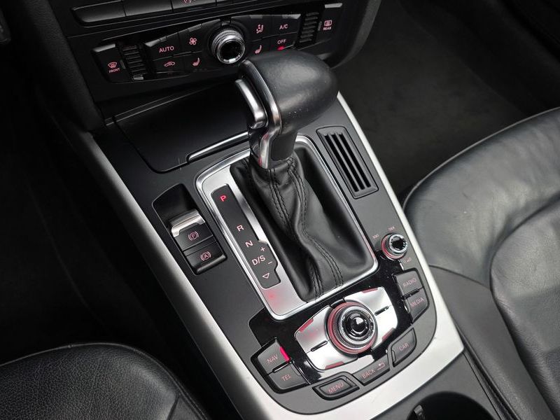 2015 Audi A4 30 TDI B8 photo 9