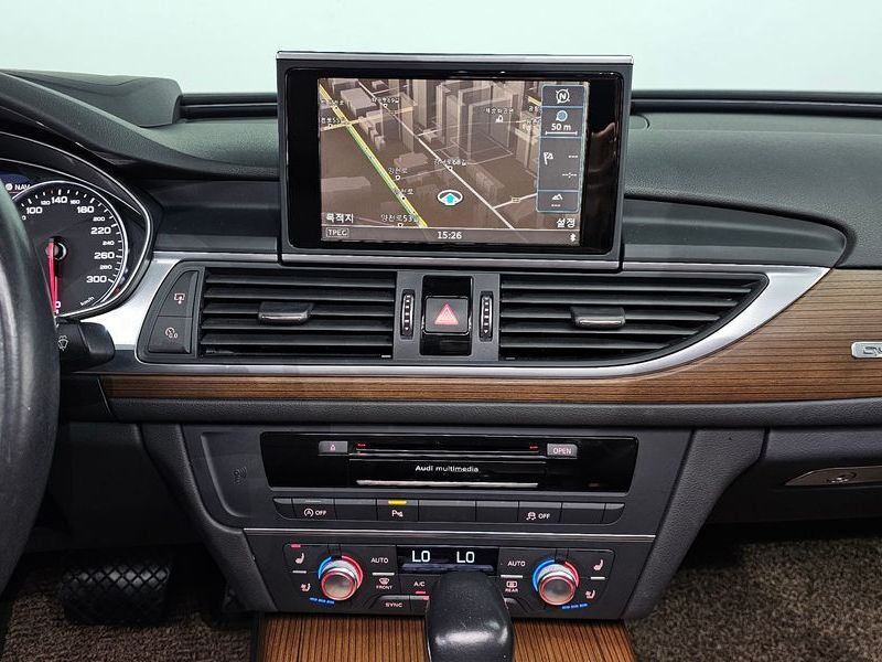 2016 Audi A6 40 TDI Quattro Premium C7 photo 14