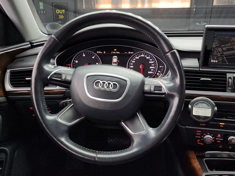 2015 Audi A6 45 TDI Quattro C7 photo 13