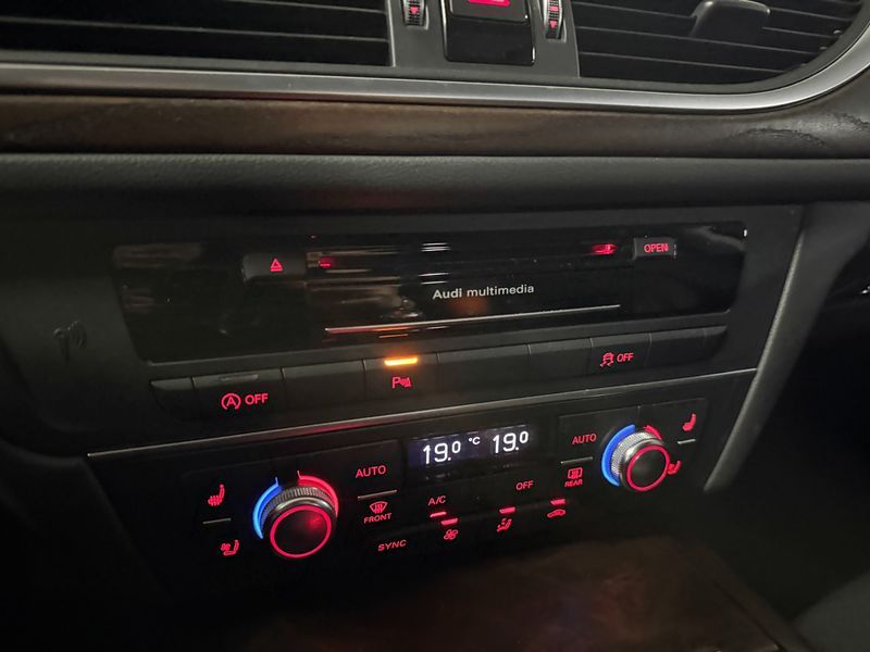 2016 Audi A6 35 TDI Quattro Premium C7 photo 11