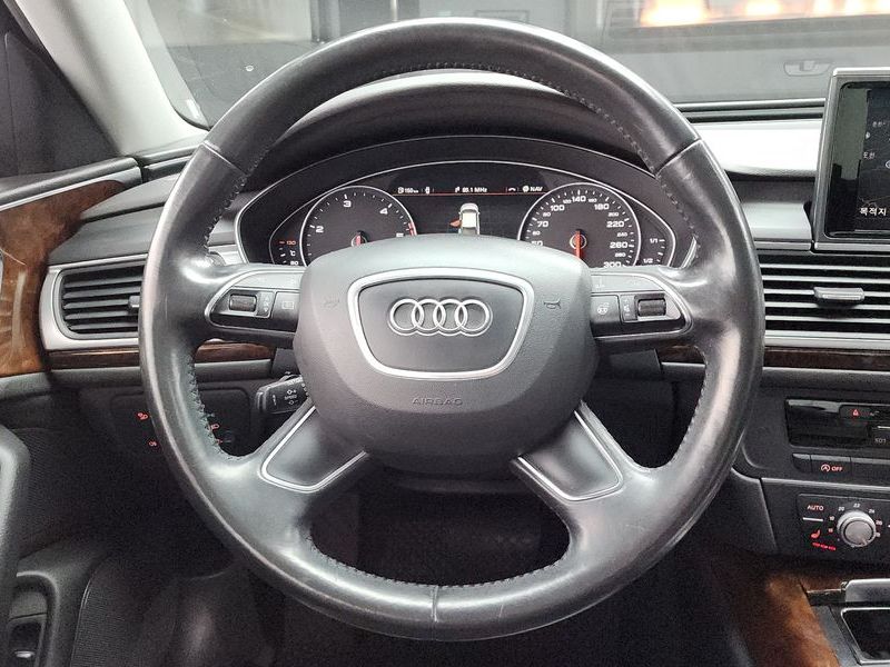 2015 Audi A6 45 TDI Quattro C7 photo 13