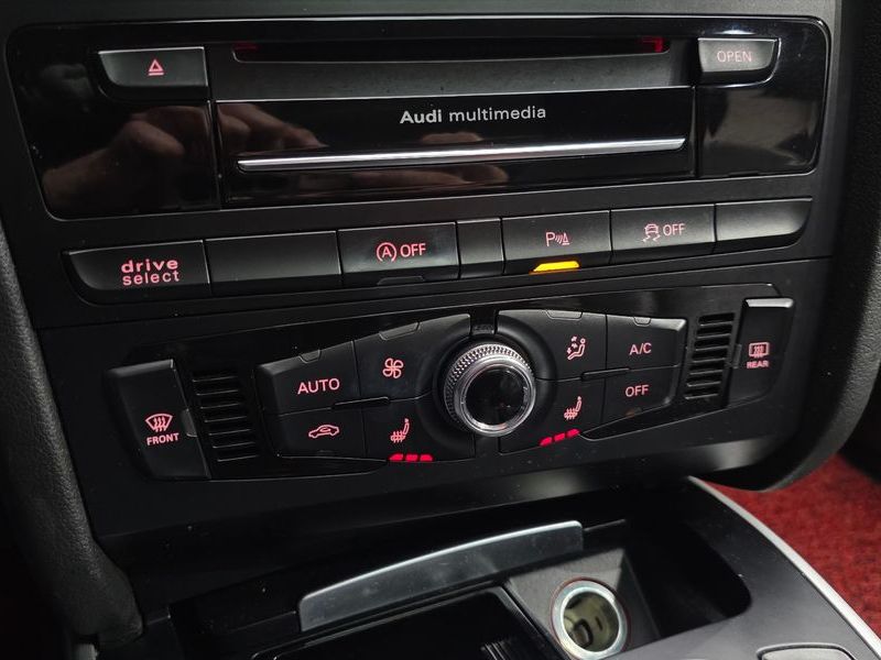 2015 Audi A4 30 TDI Dynamic B8 photo 16