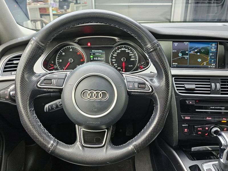 2015 Audi A4 30 TDI Dynamic B8 photo 13