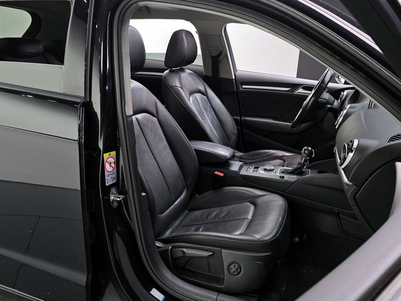 2015 Audi A3 25 TDI Dynamic Sportback 8V photo 12