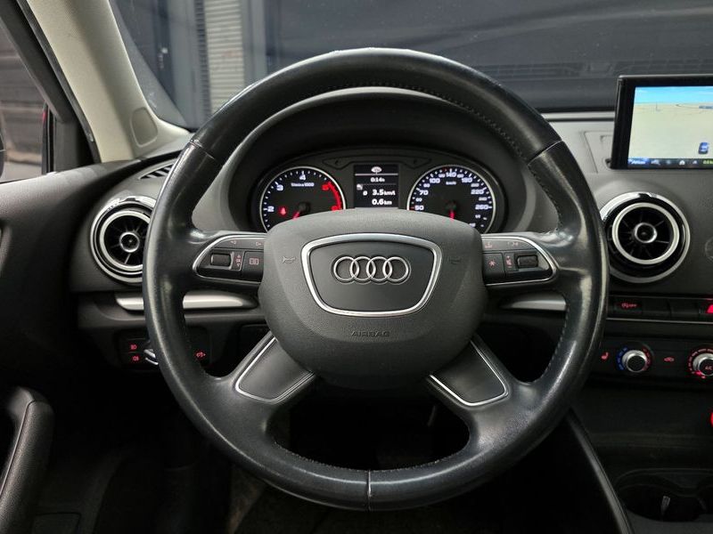 2015 Audi A3 25 TDI Dynamic Sportback 8V photo 13