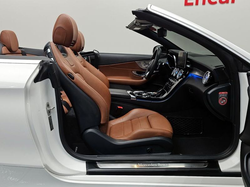 2017 Mercedes-Benz C-Class C200 Cabriolet photo 26