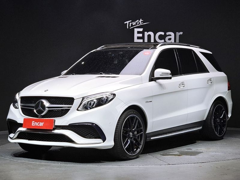 2016 Mercedes-Benz E-Class AMG GLE63 4MATIC photo 1