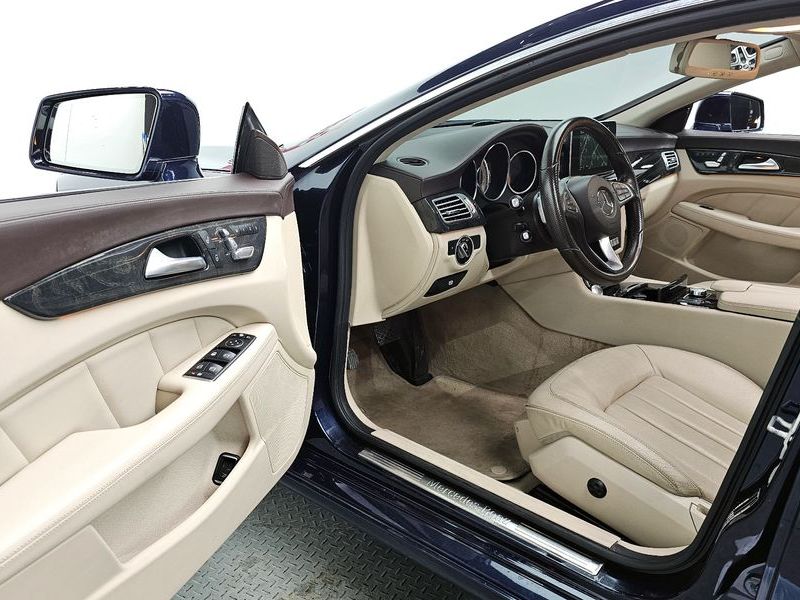 2015 Mercedes-Benz S-Class CLS bluetec 4MATIC Shooting Brake photo 10
