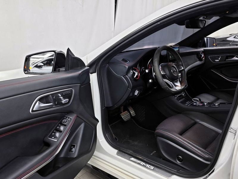 2017 Mercedes-Benz A-Class CLA45 AMG 4MATIC photo 10