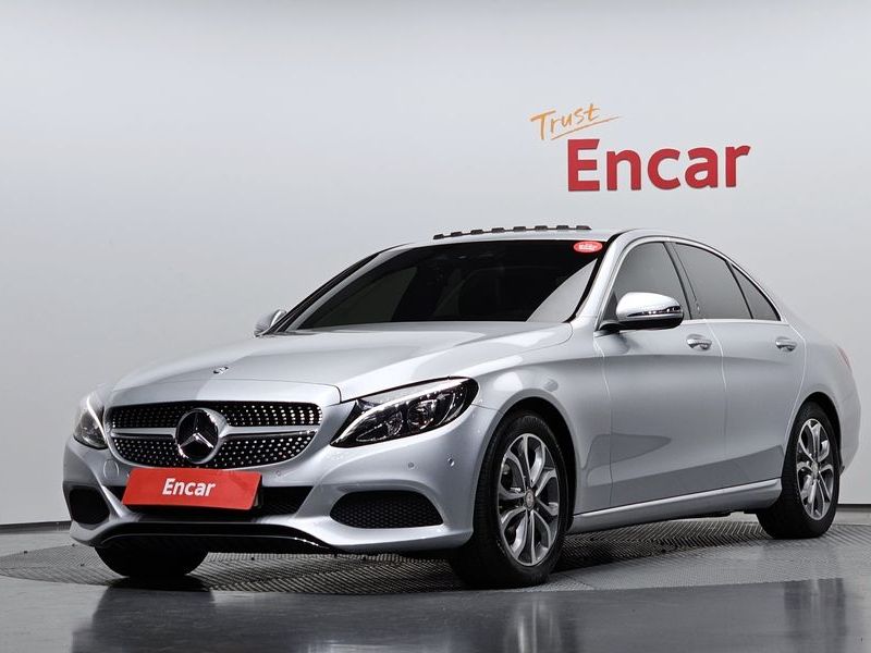 2016 Mercedes-Benz C-Class C220 d Avantgarde photo 1