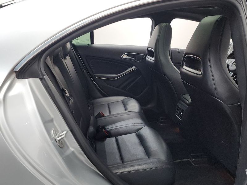2015 Mercedes-Benz A-Class CLA200 CDI 4MATIC photo 12