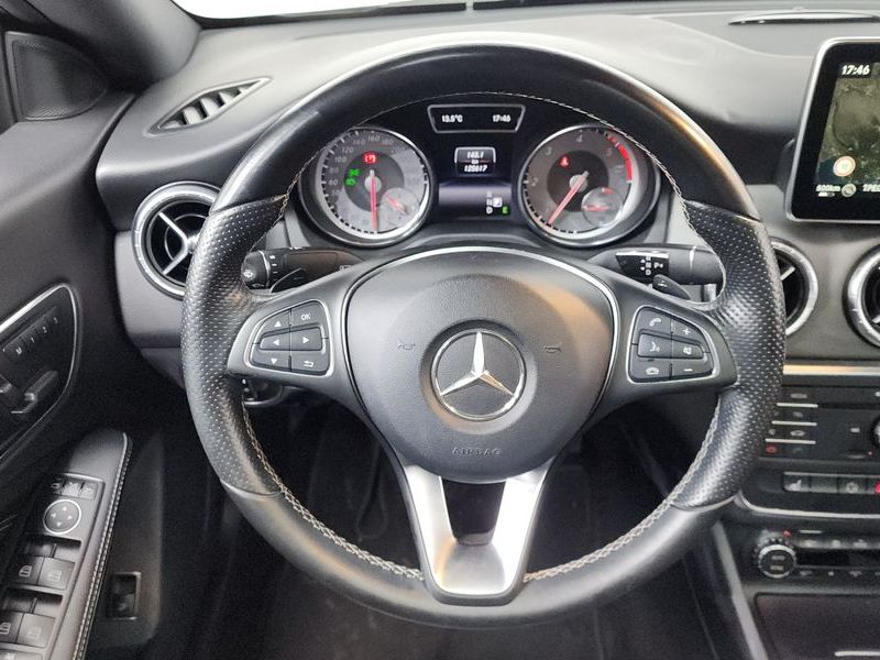2015 Mercedes-Benz A-Class CLA200 CDI 4MATIC photo 13