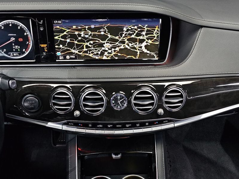 2015 Mercedes-Benz S-Class S400L photo 14
