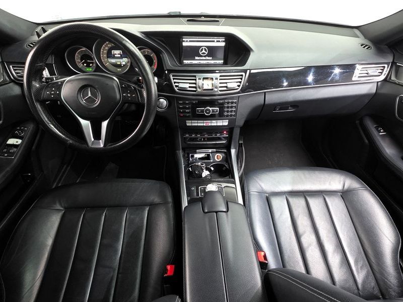 2015 Mercedes-Benz E-Class E220 Bluetec Avantgarde Sport photo 7