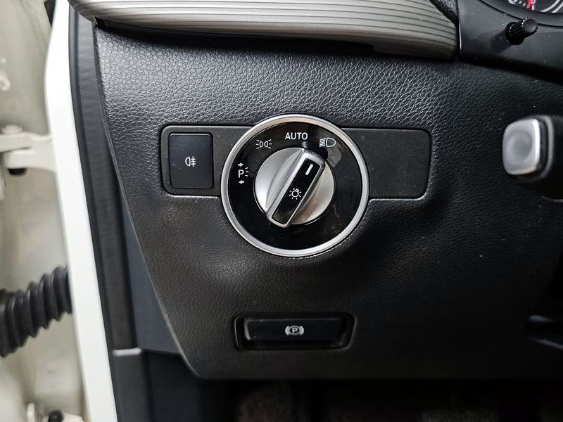 2016 Mercedes-Benz B-클래스 W246 B200 d photo 18