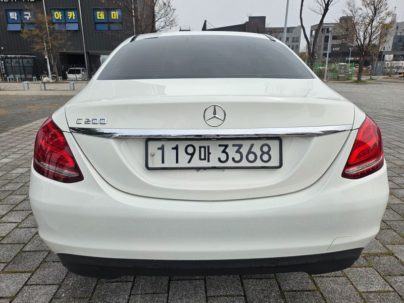 2016 Mercedes-Benz C-Class C200 photo 7