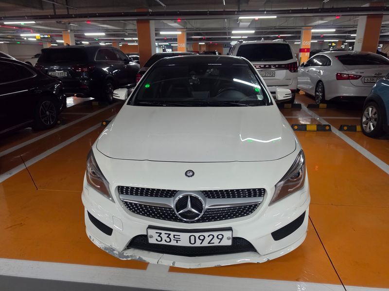 2015 Mercedes-Benz A-Class CLA250 4MATIC photo 1