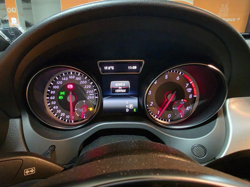 2015 Mercedes-Benz A-Class CLA250 4MATIC photo 11