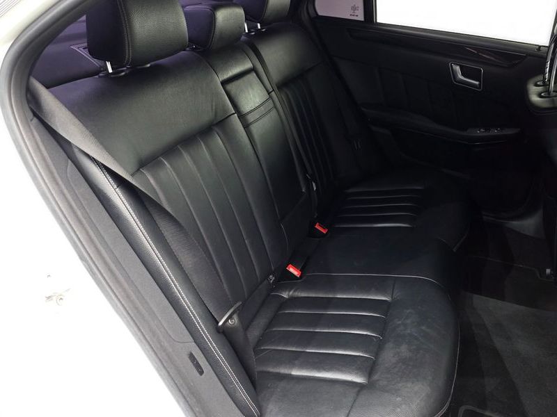 2016 Mercedes-Benz E-Class E220 Bluetec Avantgarde photo 12