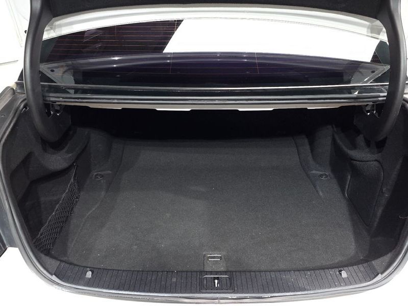2016 Mercedes-Benz E-Class E220 Bluetec Avantgarde photo 20