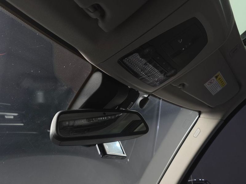 2016 BMW 5 Series 520d xDrive Luxury Plus photo 19