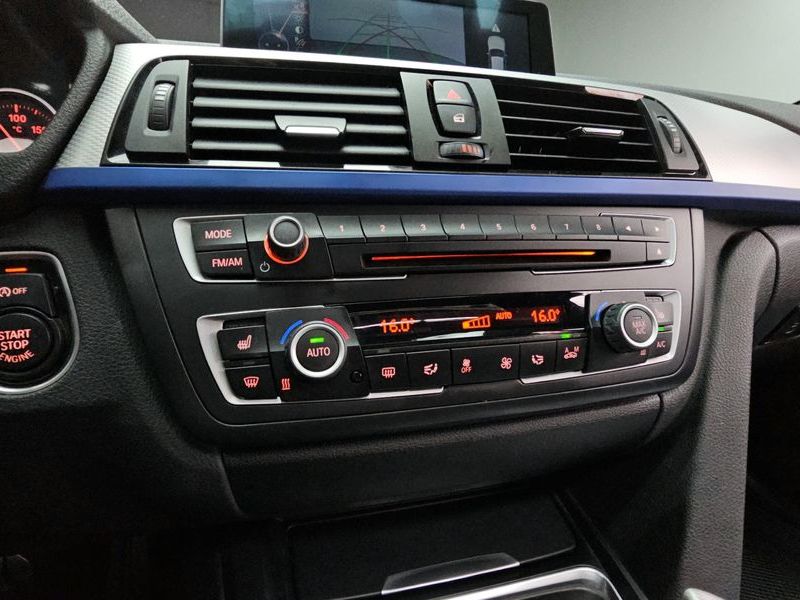 2015 BMW 3 Series 320d M Performence Edition photo 15