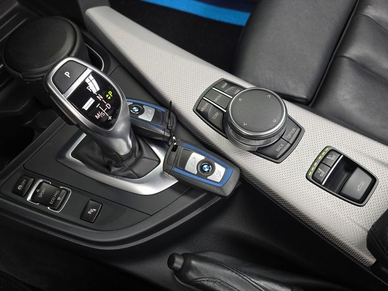 2017 BMW 4 Series 428i M Sport Convertible photo 9