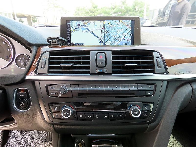 2015 BMW 3 Series 320d xDrive photo 13