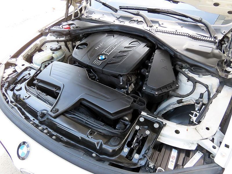 2015 BMW 3 Series 320d xDrive photo 19