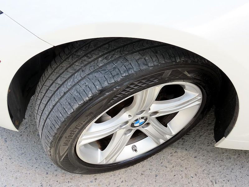 2015 BMW 3 Series 320d xDrive photo 20