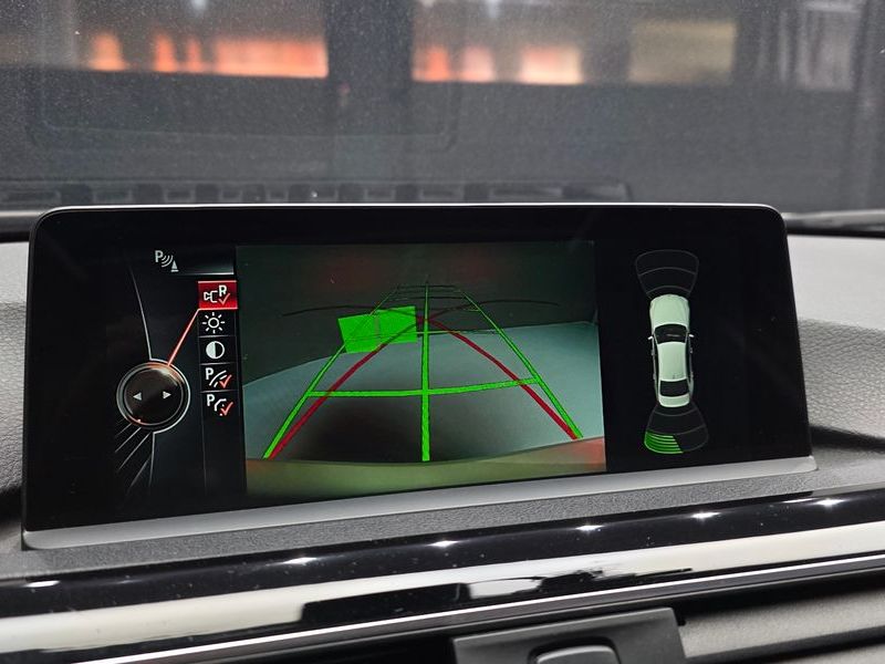 2016 BMW 3 Series 320d photo 16