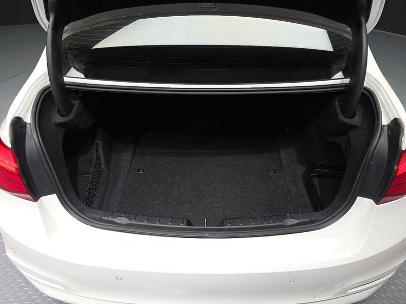 2016 BMW 3 Series 320d photo 20
