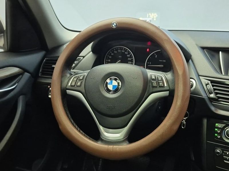 2015 BMW X1 xDrive 18d photo 9