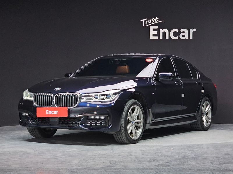 2017 BMW 7 Series 740d xDrive M Sport photo 1