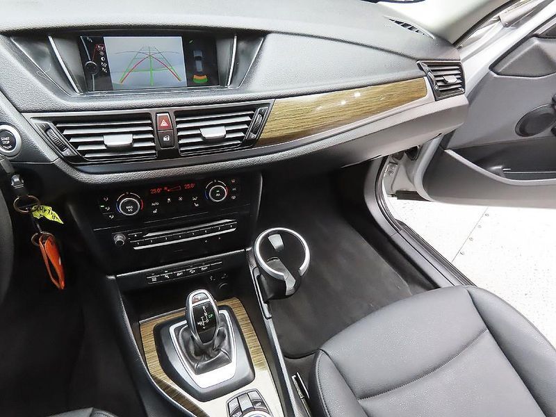 2015 BMW X1 xDrive 18d photo 9