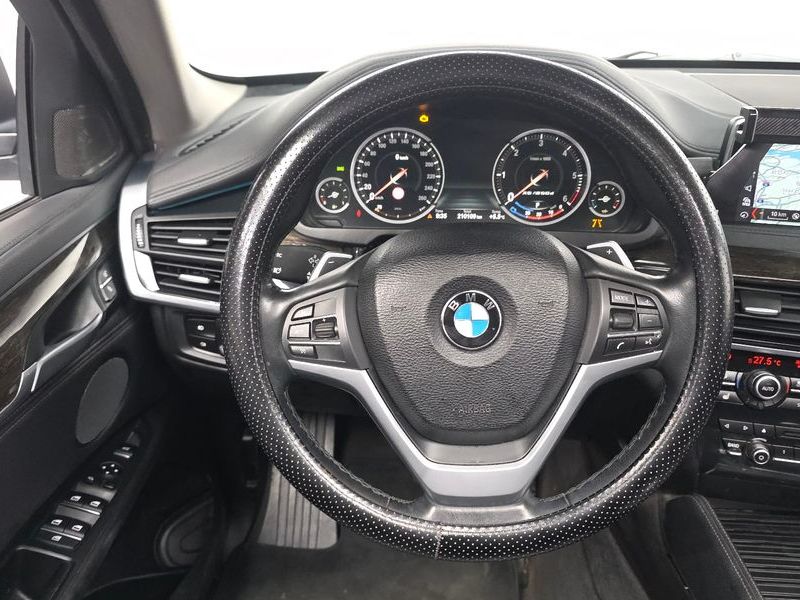 2017 BMW X6 xDrive 30d photo 13