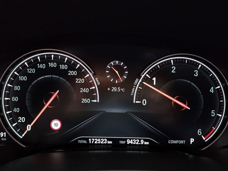2016 BMW 7 Series 730d xDrive photo 8
