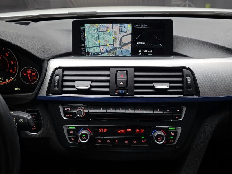 2015 BMW 3 Series 320d M Performence Edition photo 14